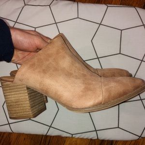 Report Tan Leather Mule Heeled Booties